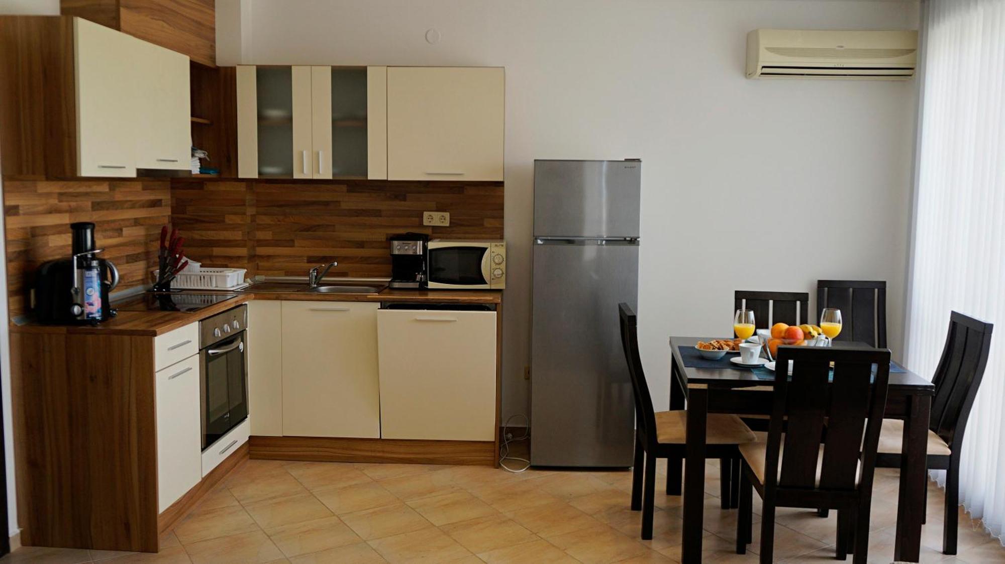 Апартаменти Сънбрийз - Sunbreeze Apartments Byala  Ngoại thất bức ảnh