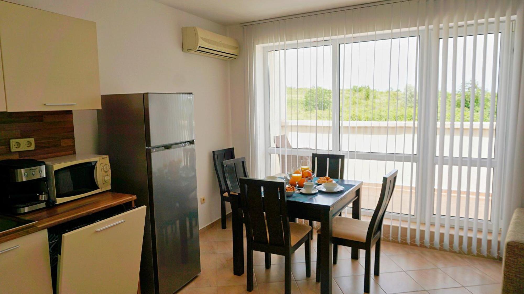 Апартаменти Сънбрийз - Sunbreeze Apartments Byala  Ngoại thất bức ảnh